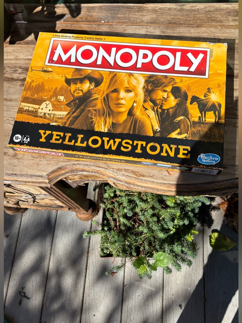 Hasbro Monopoly Yellowstone Edition - Yellow & Black unopened